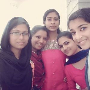 Meet your Posher, Jeni